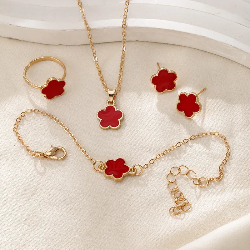 Lucky Clover Jewelry Set – 4 Pieces for Women