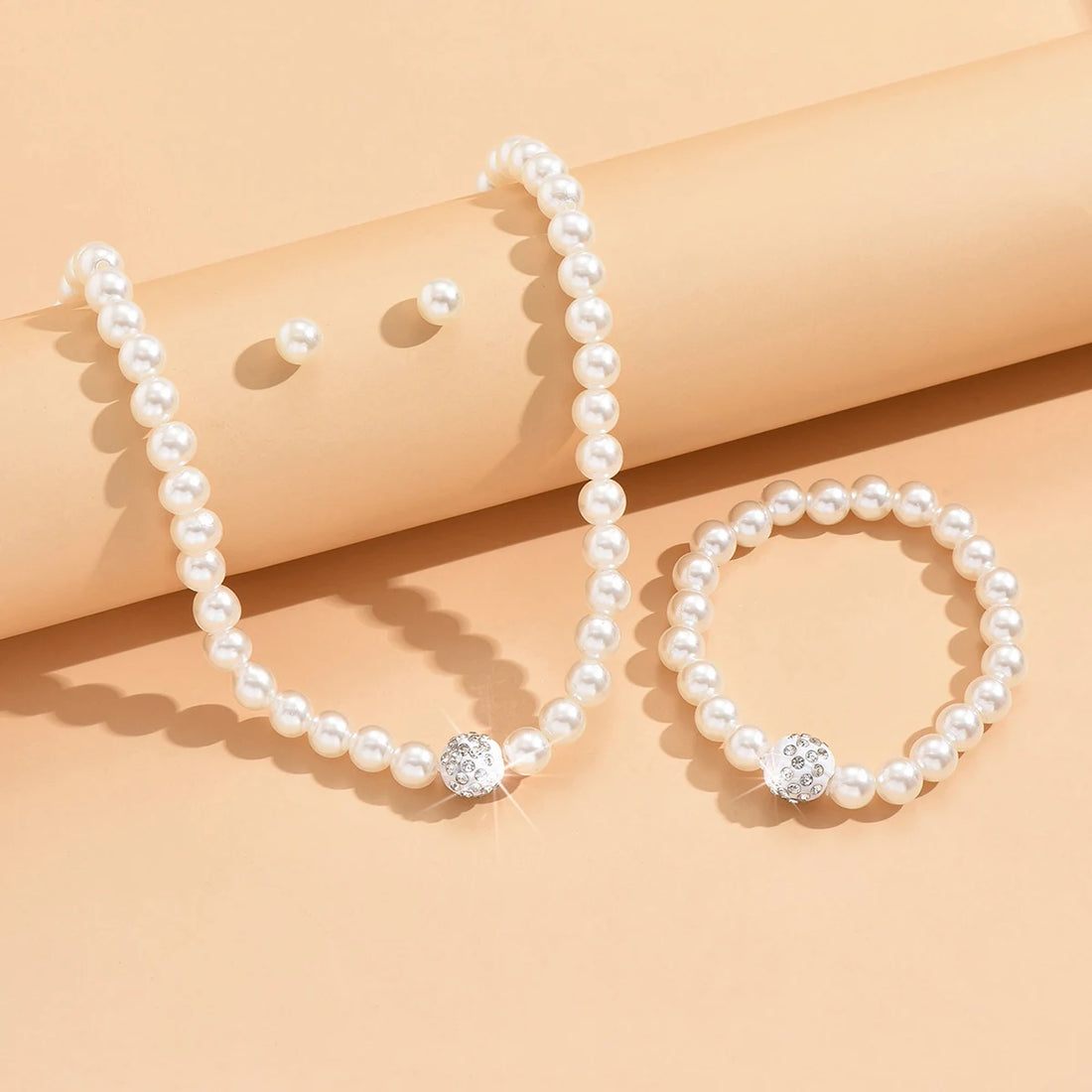 4PCS Women's Pearl Jewelry Set - Necklace, Bracelet, Earrings