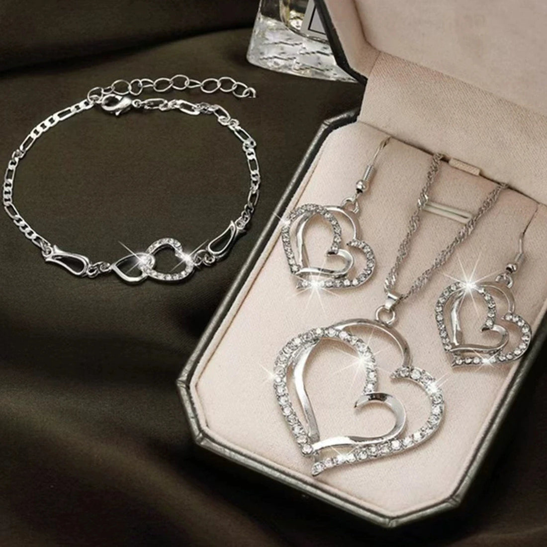 3 Pcs Heart Shaped Jewelry Set - Earrings, Pendant & Necklace for Women