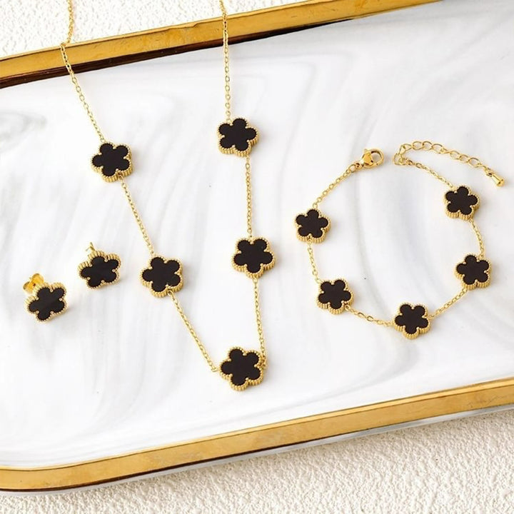 3Pcs 18K Gold-Plated Five-Leaf Flower Jewelry Set – Necklace, Earrings