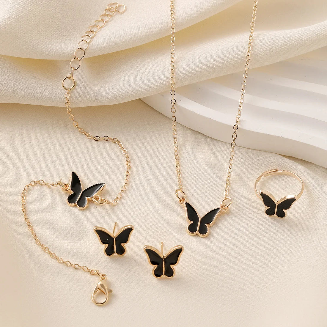 4Pcs Butterfly Pearl Jewelry Set for Women