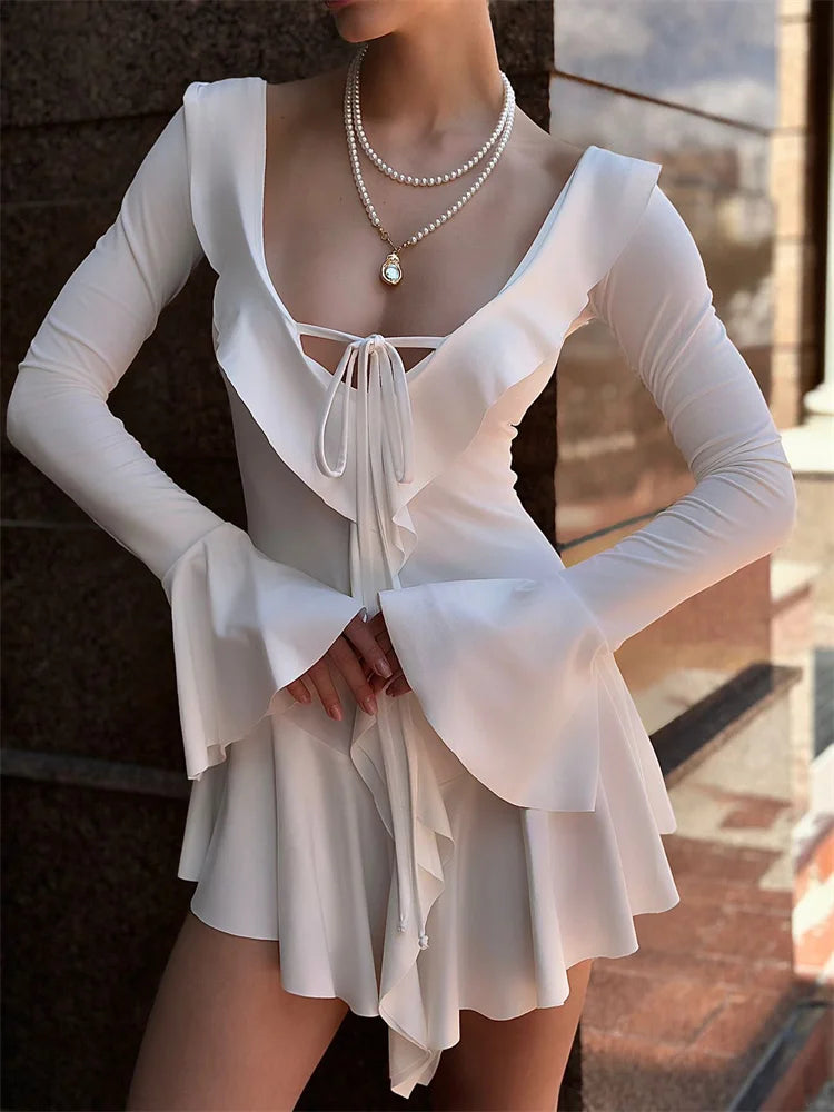 Ruffled Lace-Up White Mini Dress – V-Neck, Long Sleeve, Slim Fit