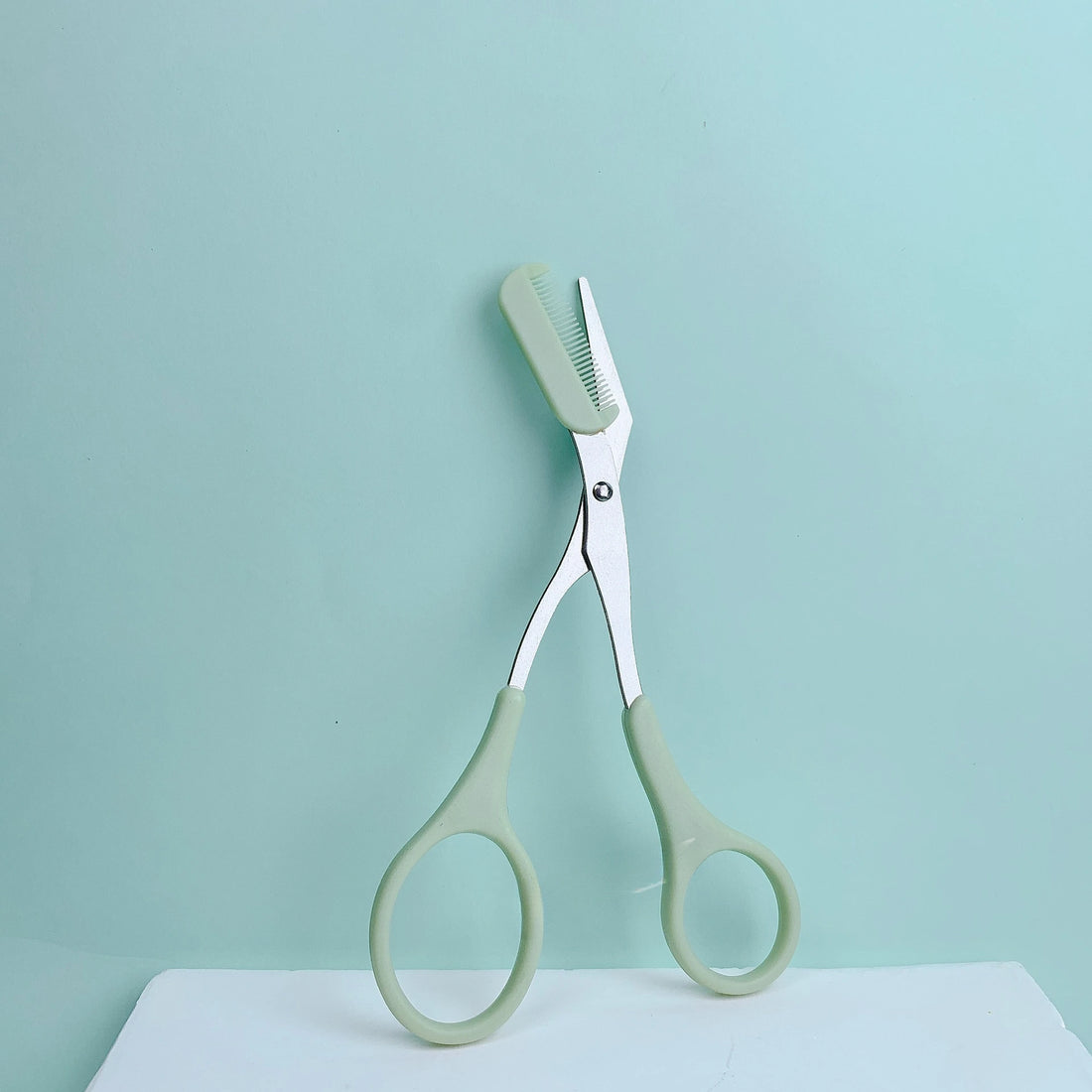 Pink Eyebrow Scissors with Comb