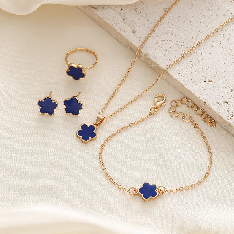 Lucky Clover Jewelry Set – 4 Pieces for Women