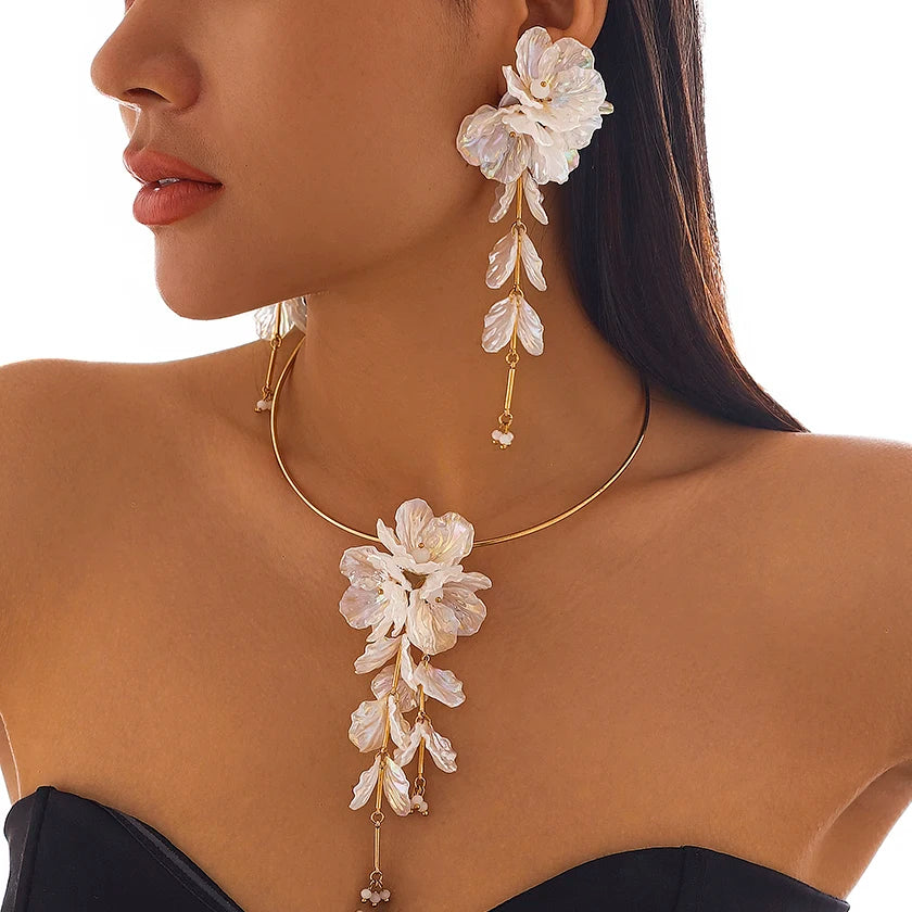 Ingemark Punk Bridal Necklace & Flower Drop Earrings Set